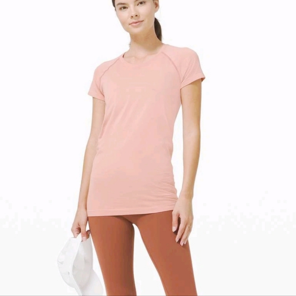 Lululemon swiftly Tech Short Sleeve Hip Length Size 14